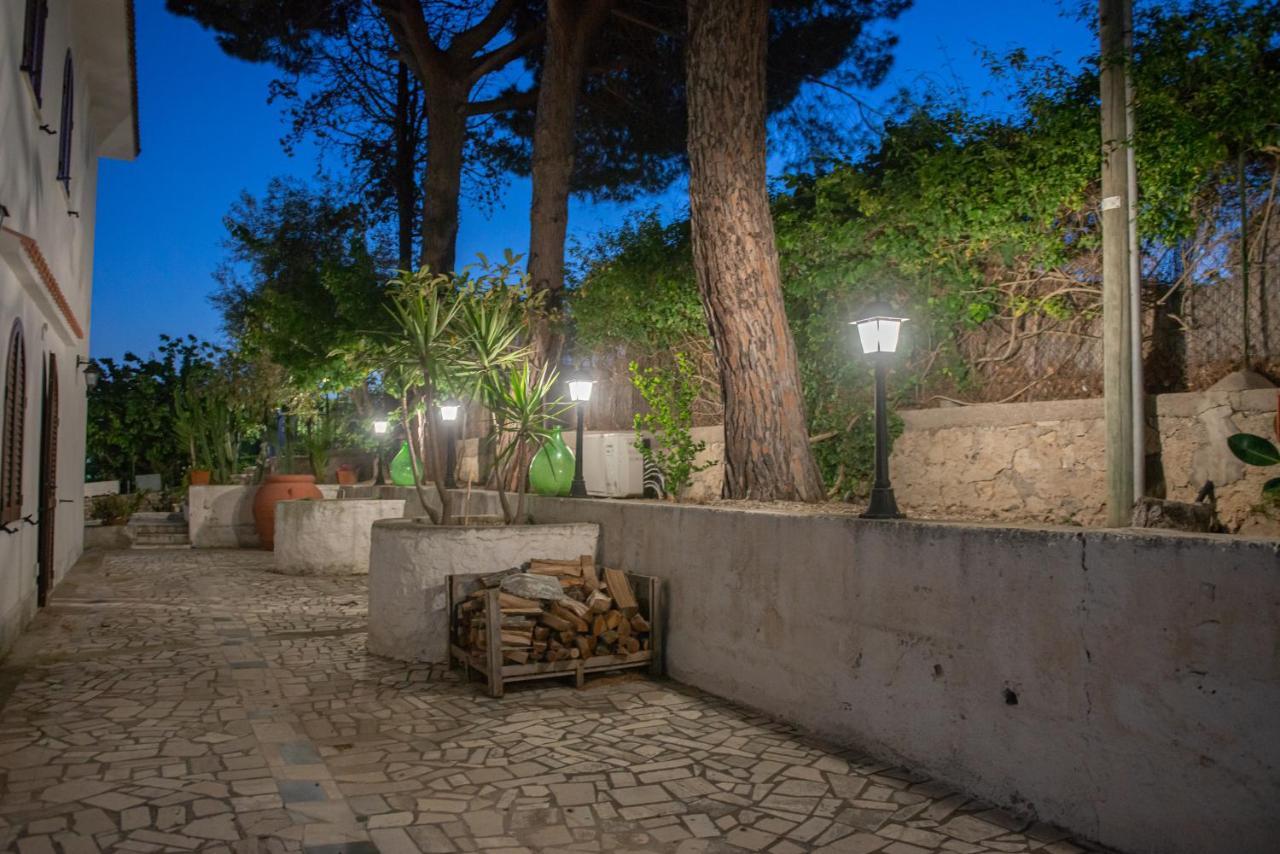 Bed and Breakfast Gli Archi Sul Mare Гаета Екстер'єр фото